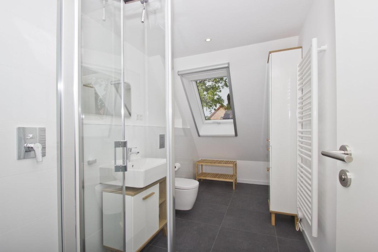 Gratis Nutzung Vom Ahoi Erlebnisbad Und Sauna In Sellin - Haus Inselwind Fewo Meerwellen Gross Zicker Luaran gambar